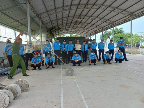 TẬP HUẤN CHỮA CHÁY NHÀ CAO TẦNG