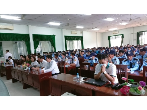 TẬP HUẤN KIẾN THỨC QUỐC PHÒNG 